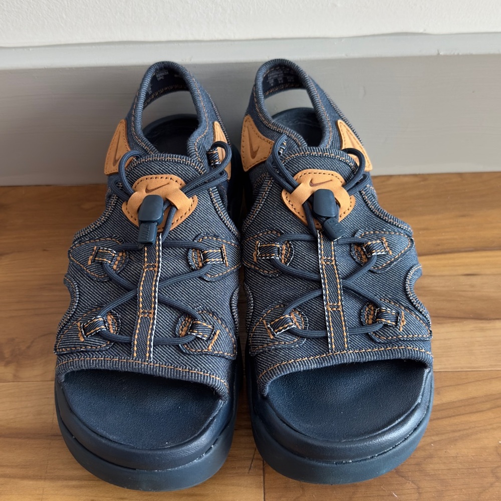 Nike Women's Navy and Tan Outdoor Sandals with Bungee Closure